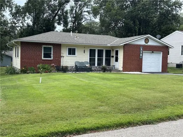 714 W Thompson Street, Maryville, MO 64468
