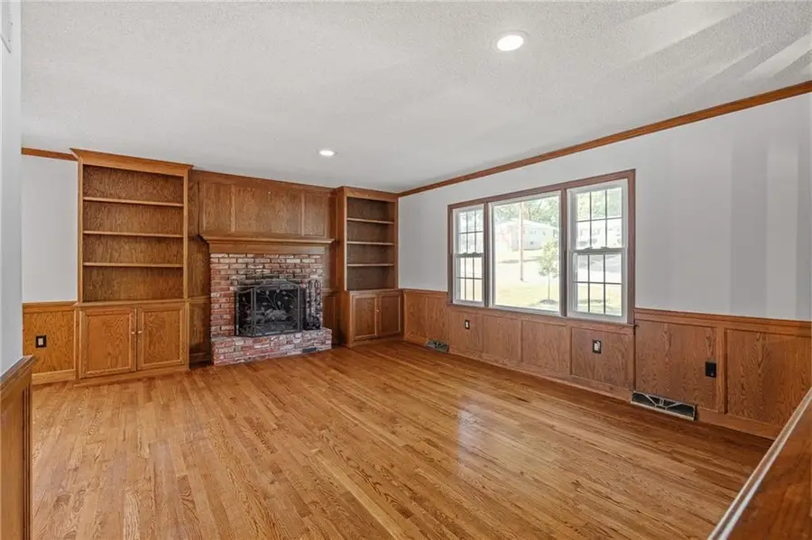 5819 Perry Lane, Merriam, KS 66203 - #3