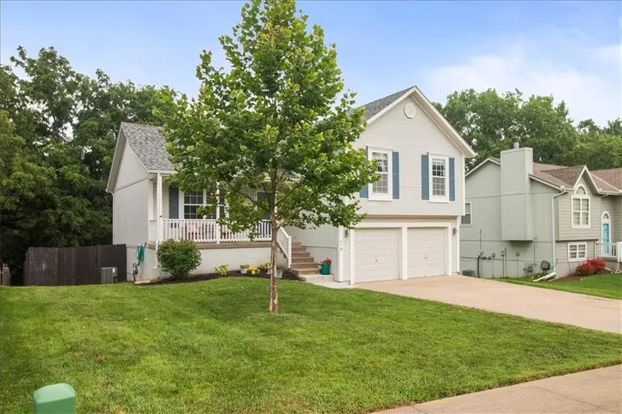 418 Granite Drive, Raymore, MO 64083 - #2
