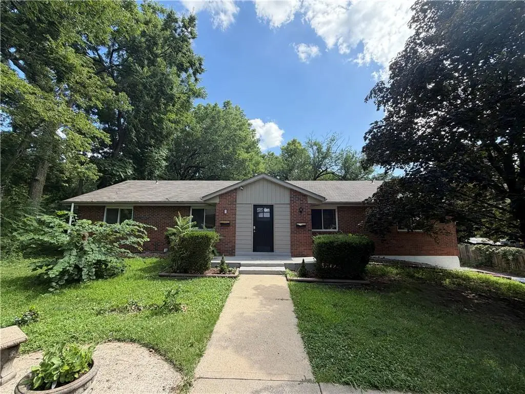 7909 Grandview Street, Overland Park, KS 66204 - #1