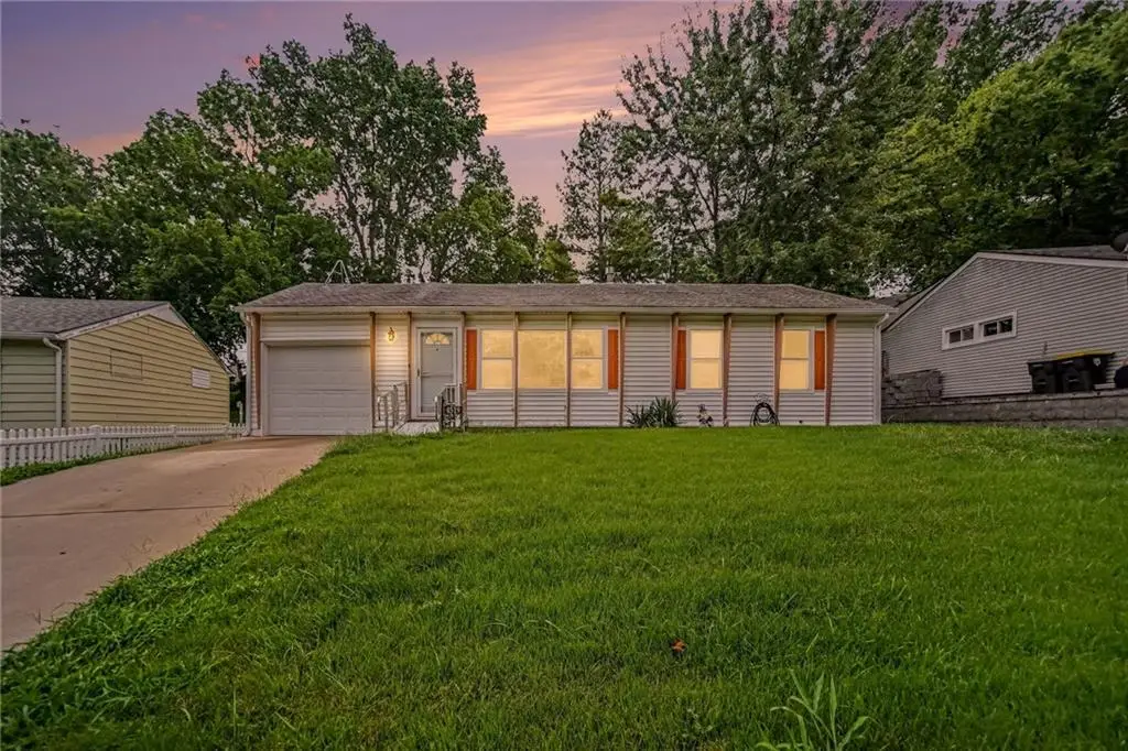 4519 N Troost Avenue, Kansas City, MO 64116 - #1