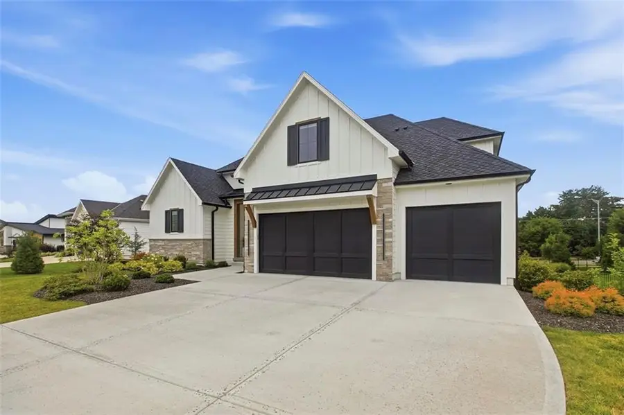 10675 W 142nd Terrace, Overland Park, KS 66221 - #3