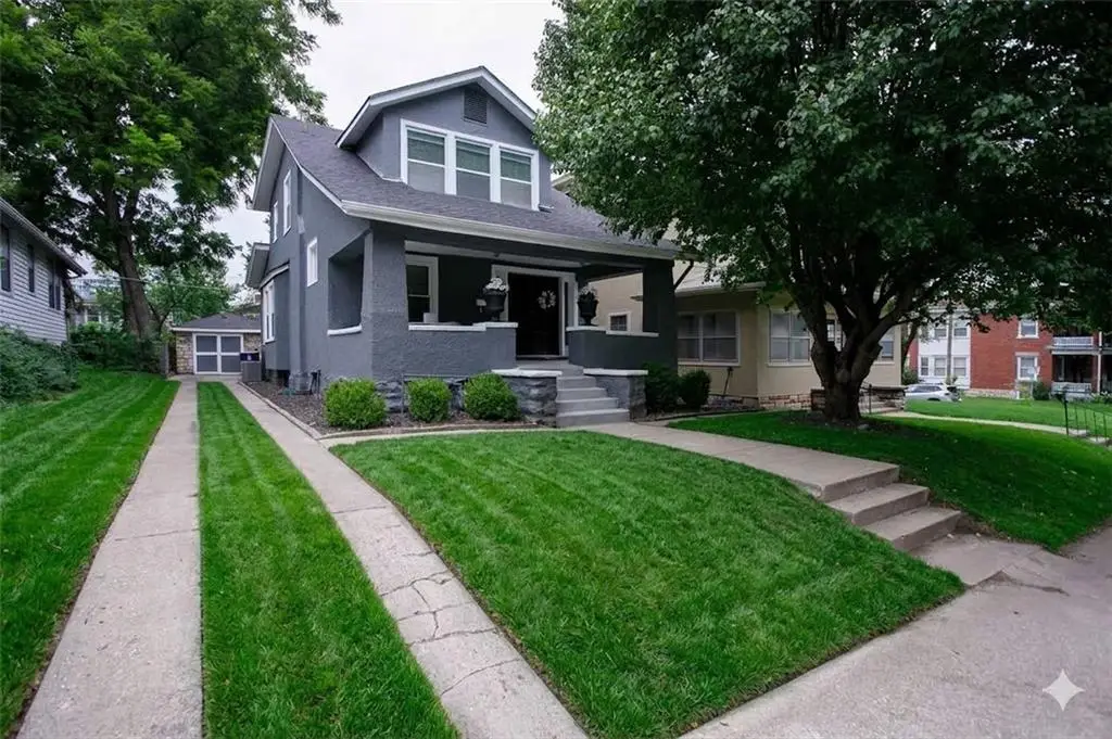 4004 Bell Street, Kansas City, MO 64111 - #1