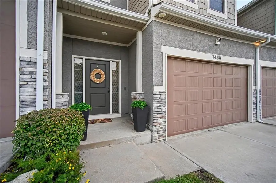 7438 Grand Slam Street, Parkville, MO 64152 - #3