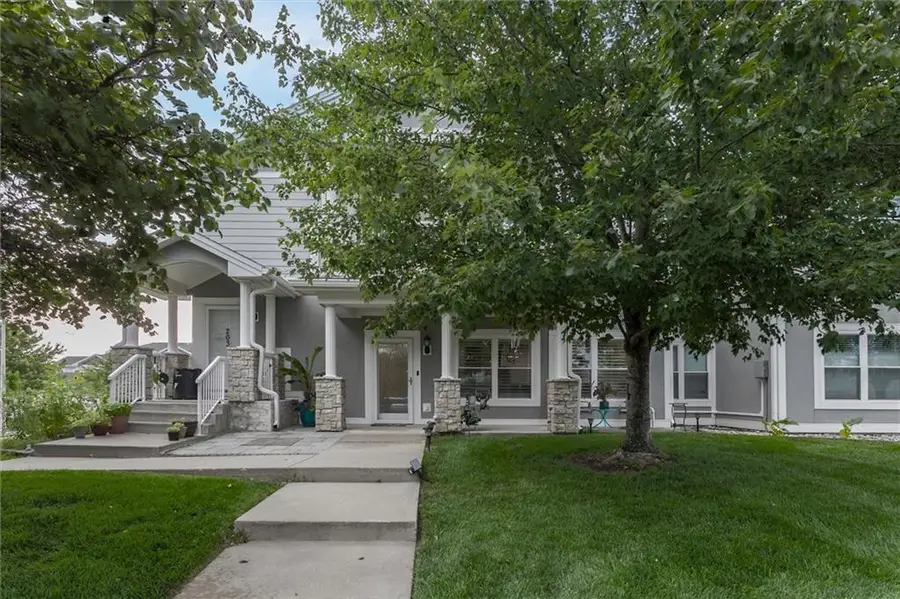 11721 S Roundtree #103 Street #103, Olathe, KS 66061 - #2