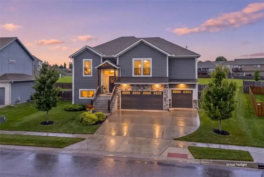 1327 N 161st Terrace, Basehor, KS 66007 - #2