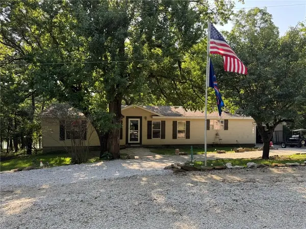 25 El Dorado Lane, Linn Valley, KS 66040