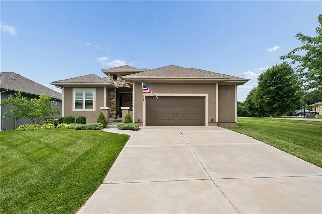 3111 N 118th Terrace, Kansas City, KS 66109 - #1