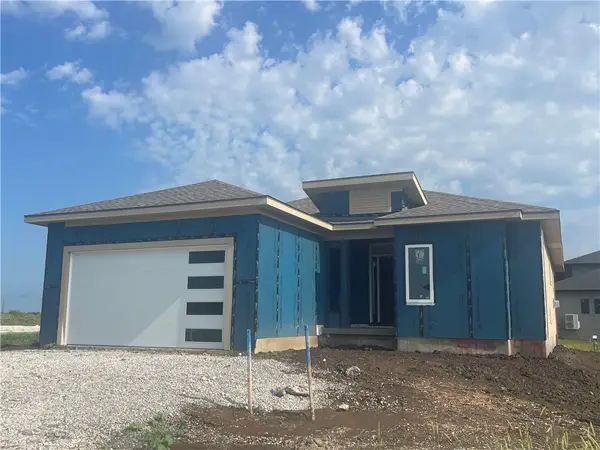 15446 W 161st Street, Olathe, KS 66062