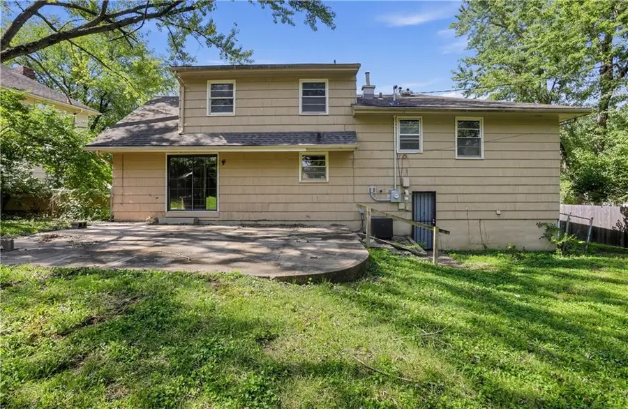11203 N Monroe Court, Kansas City, MO 64137 - #3