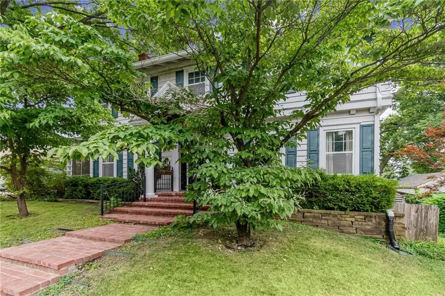 201 W 1st Street, Carrollton, MO 64633 - #3