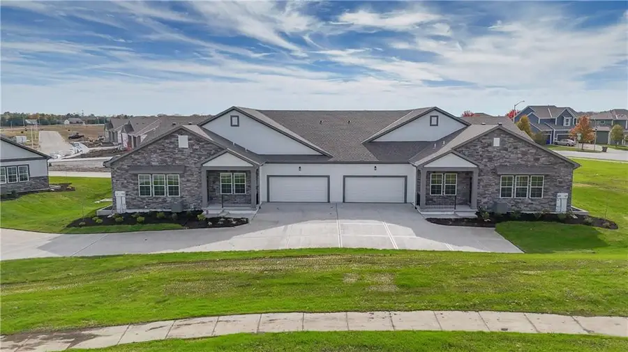 159 S Diane Drive, Olathe, KS 66061 - #3