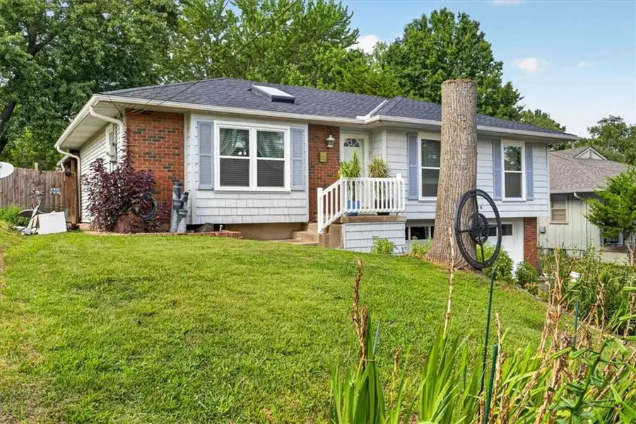 9304 E 27th Street S, Independence, MO 64052 - #2