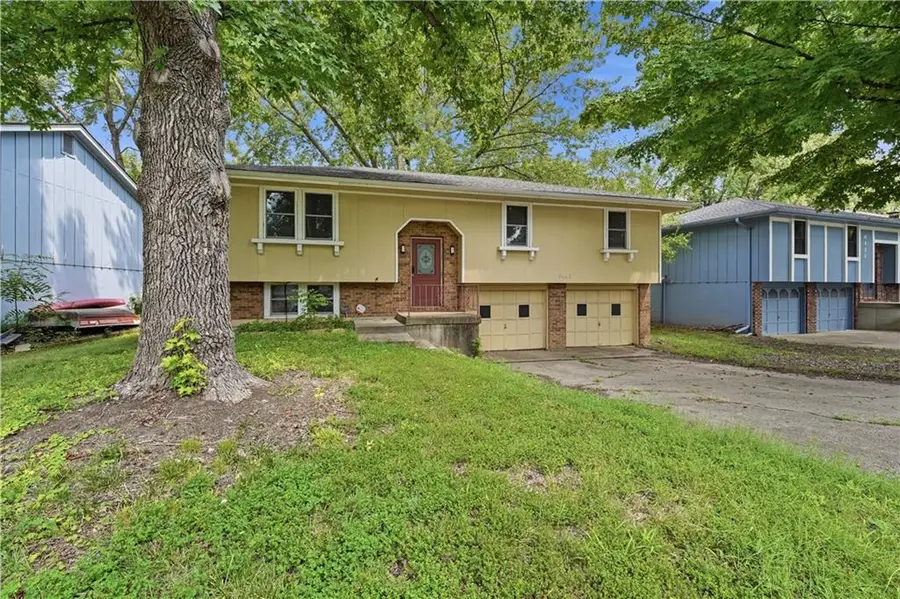 6493 Delta Avenue, Kansas City, MO 64151 - #2