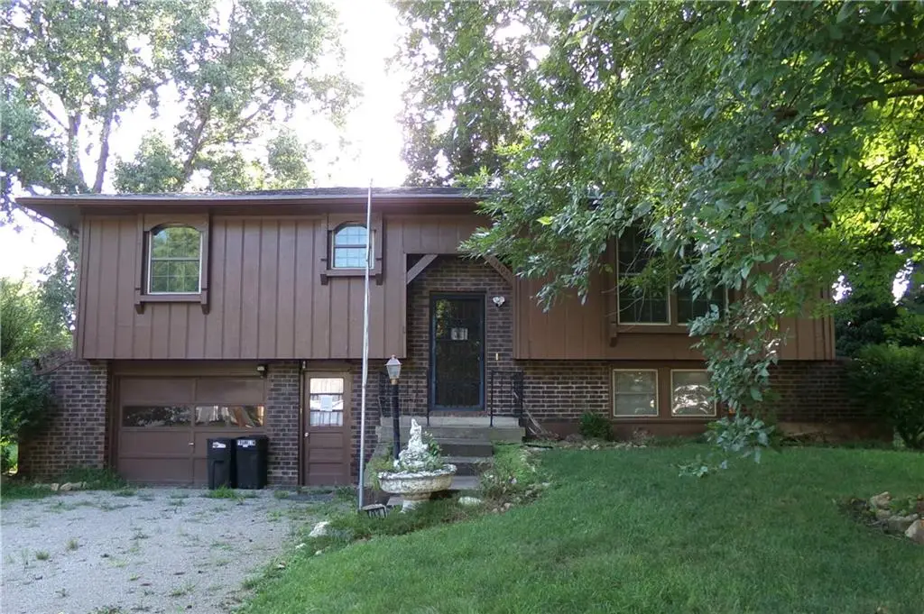 1403 Ridgeway Drive, Richmond, MO 64085 - #1