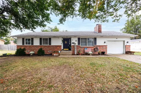 13 Century Parkway, Neodesha, KS 66757