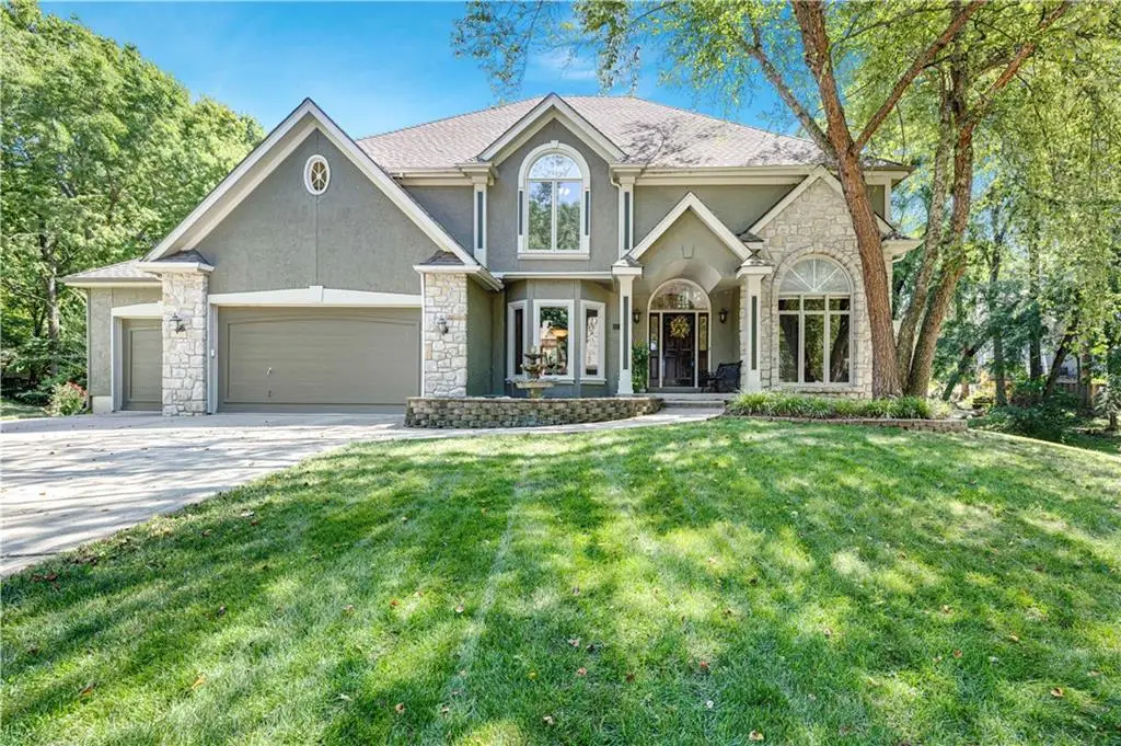 3213 N 111th Street, Kansas City, KS 66109 - #1