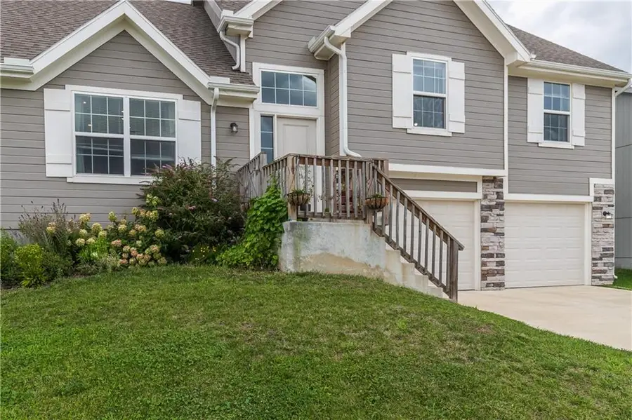 727 Connor Street, Belton, MO 64012 - #2