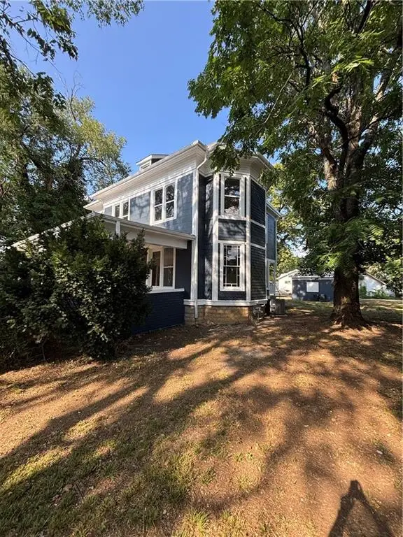735 S Crawford Street, Fort Scott, KS 66701 - #3