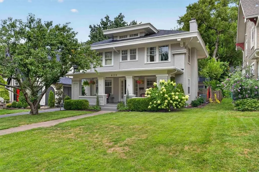 820 W 72nd Street, Kansas City, MO 64114 - #1