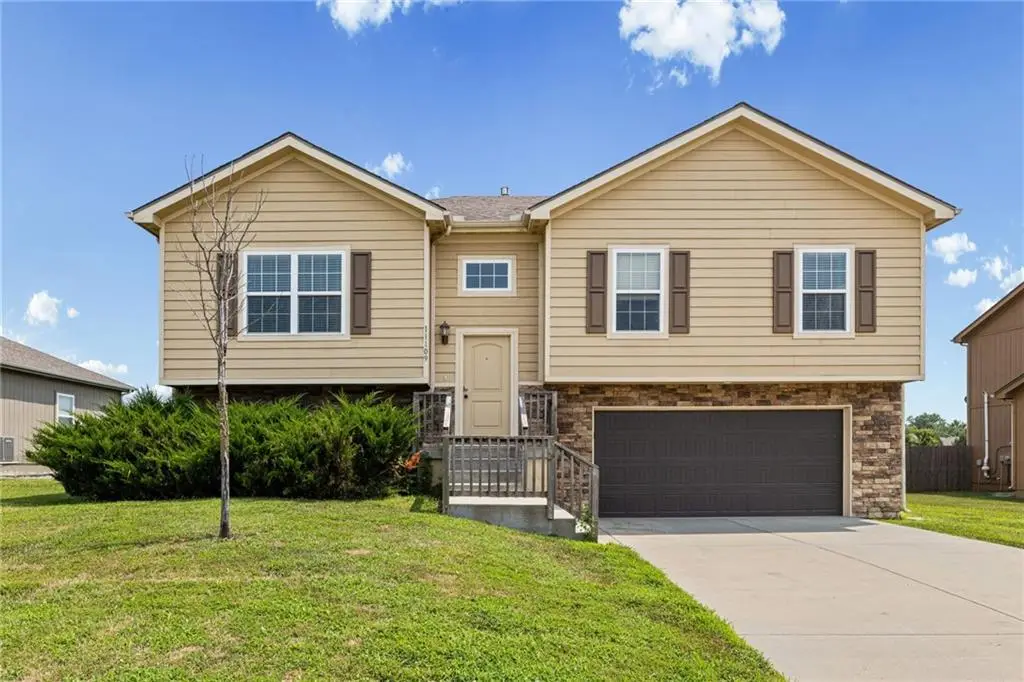 11109 N Jefferson Street, Kansas City, MO 64155 - #1