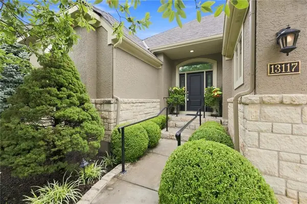 13117 Reeds Street, Overland Park, KS 66209