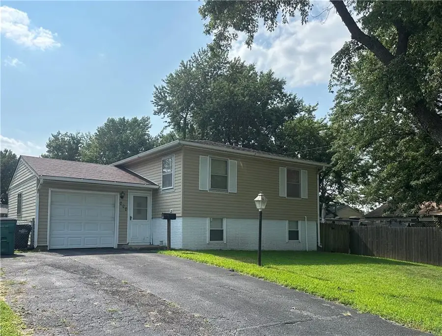 854 N Aztec Drive, Independence, MO 64056 - #3