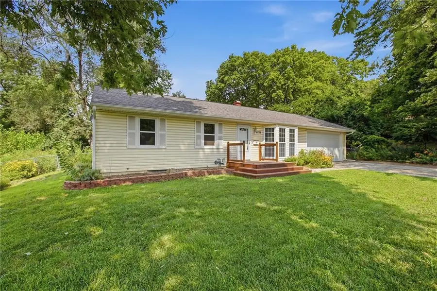 5728 Northern Avenue, Raytown, MO 64133 - #2