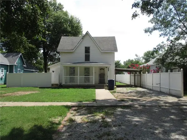 530 S Pennsylvania Avenue, Columbus, KS 66725