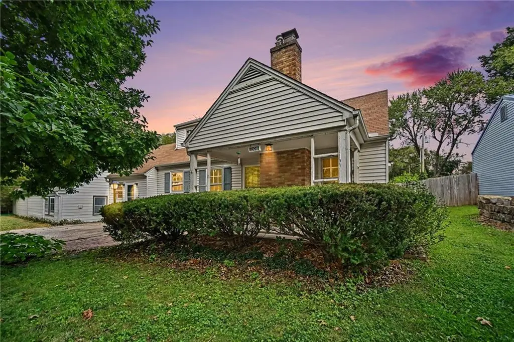 1208 W 25th Terrace, Independence, MO 64052 - #1