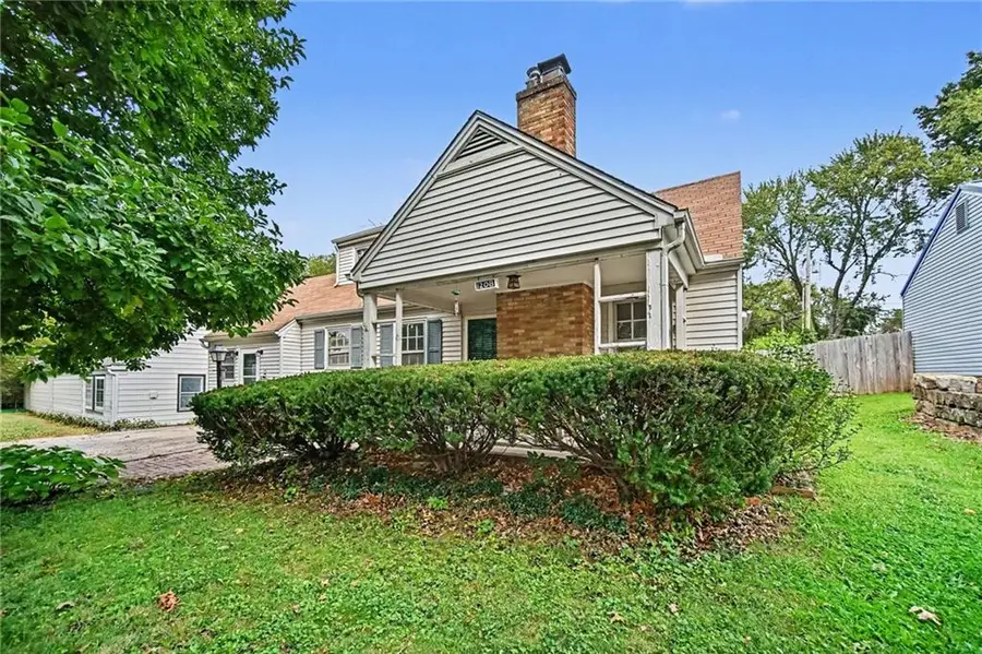 1208 W 25th Terrace, Independence, MO 64052 - #2