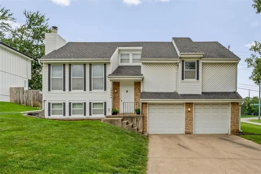 10300 Haskins Street, Lenexa, KS 66215 - #2