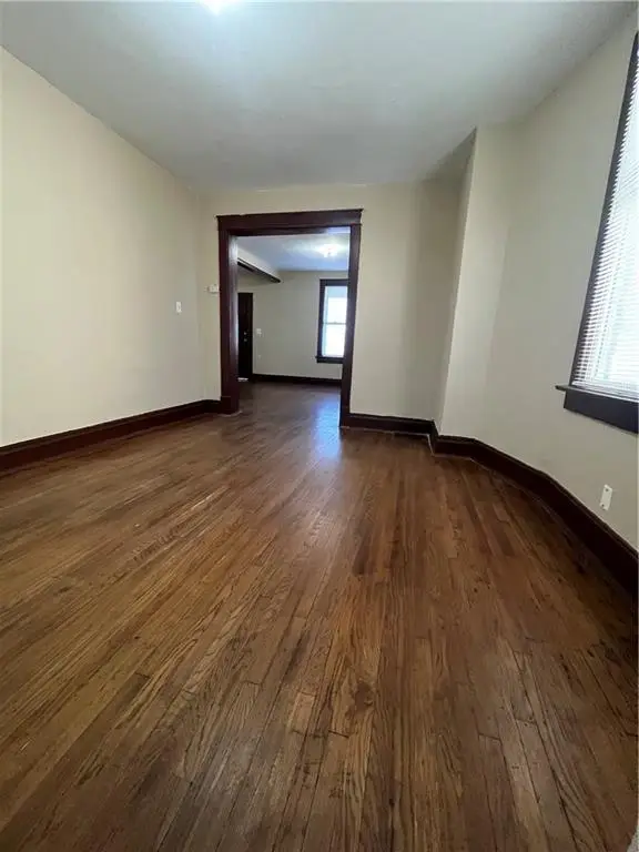3907 E 9th Street, Kansas City, MO 64127 - #2