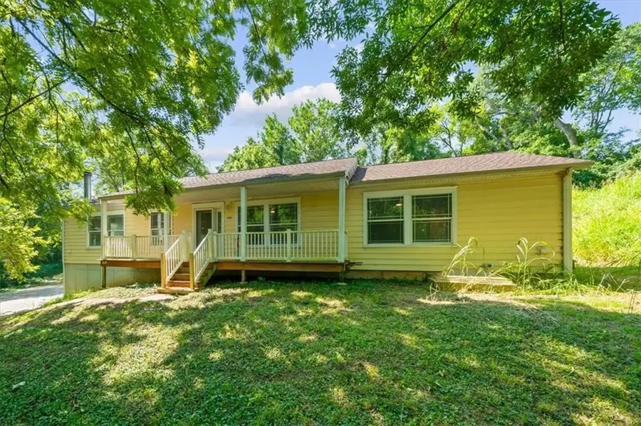 7941 Parkview Avenue, Kansas City, KS 66109 - #3