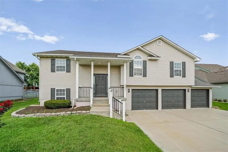362 SW Chatham Place, Lees Summit, MO 64082 - #2