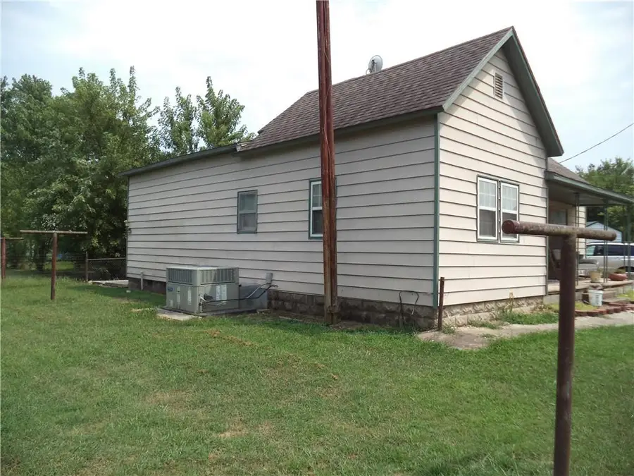106 N Franklin Street, Elk City, KS 67301 - #2