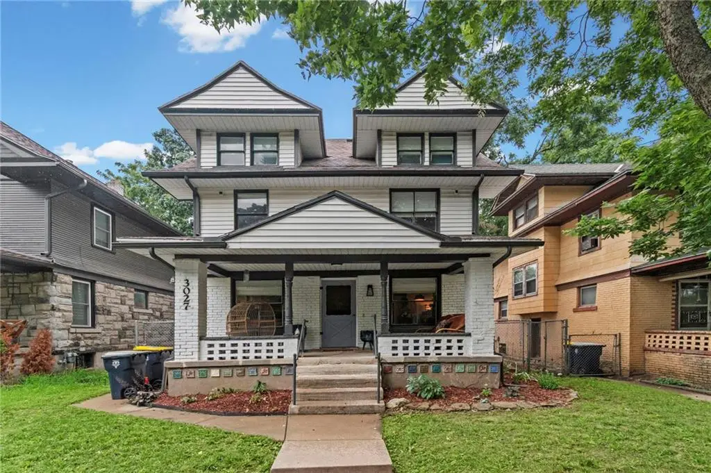 3027 Charlotte Street, Kansas City, MO 64109 - #1