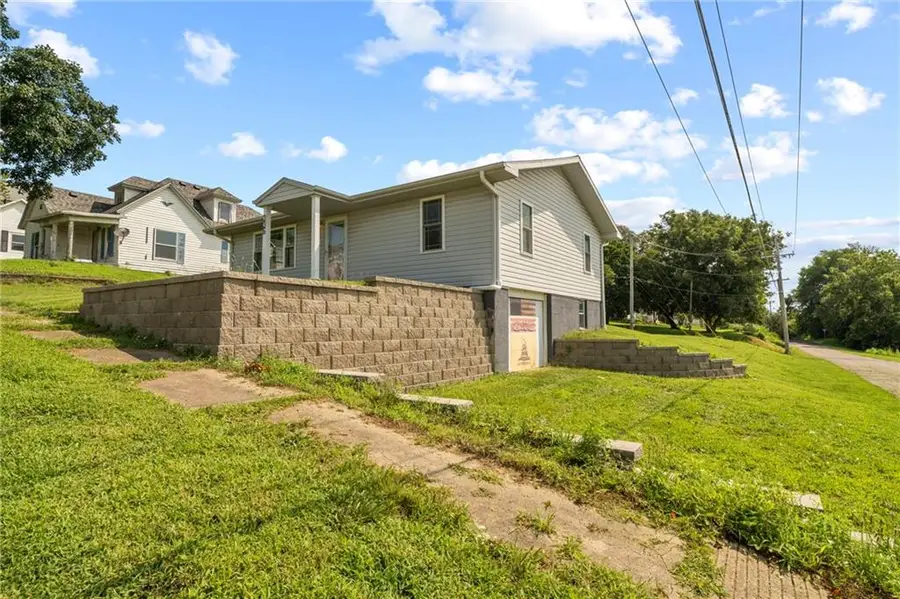 336 S Liberty Street, Troy, KS 66087 - #3