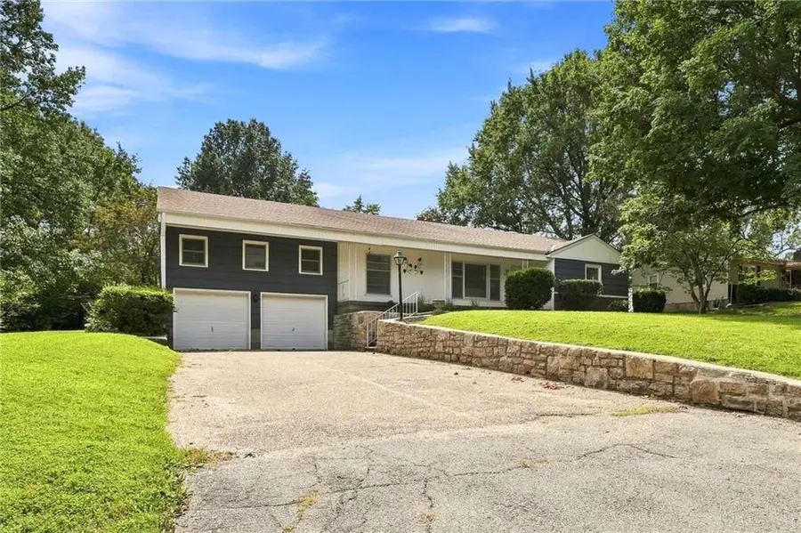 9801 E 71st Terrace, Raytown, MO 64133 - #3