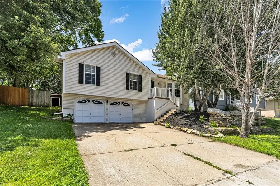 1504 NE Auburn Drive, Lees Summit, MO 64086 - #2