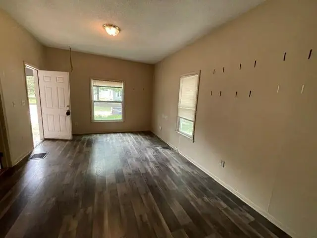 120 W Jefferson Street, Pittsburg, KS 66762 - #3