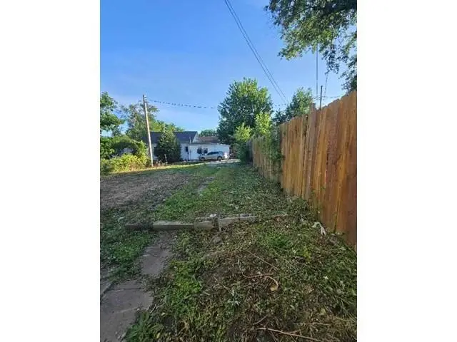5802 Thompson Avenue, Kansas City, MO 64123 - #1
