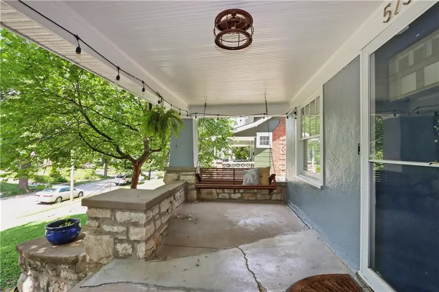 5739 Harrison Street, Kansas City, MO 64110 - #3