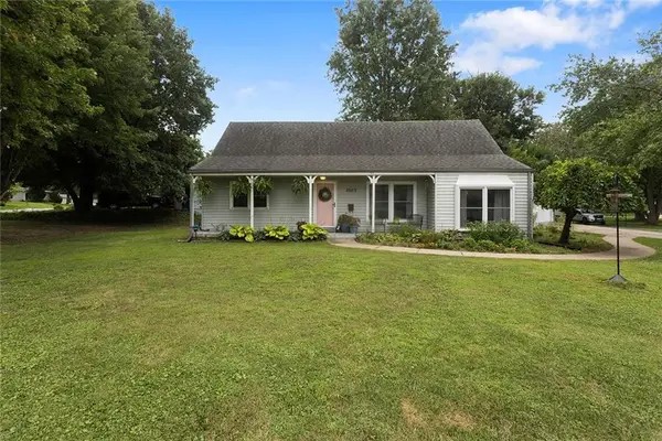 2003 NE 60th Terrace, Gladstone, MO 64118