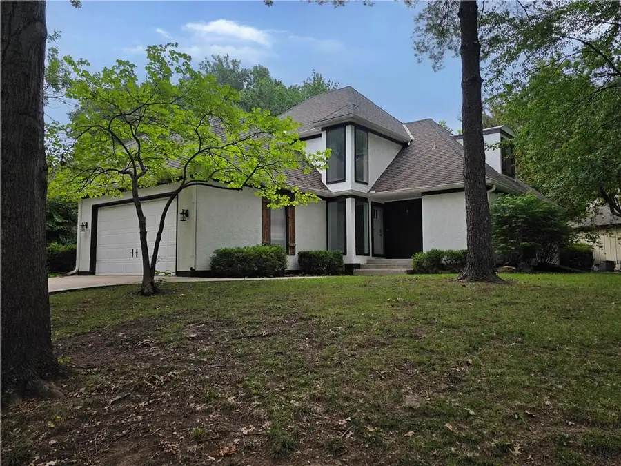 11695 Bradshaw Street, Overland Park, KS 66210 - #3