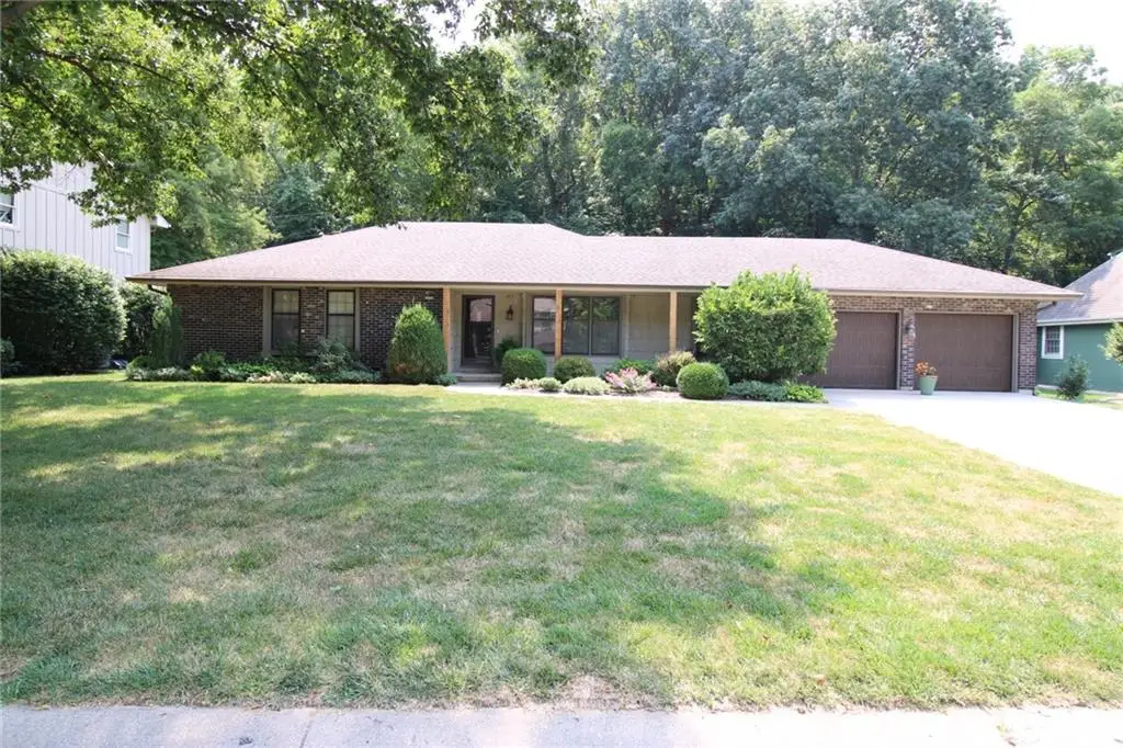103 NW 59th Place, Gladstone, MO 64118 - #1