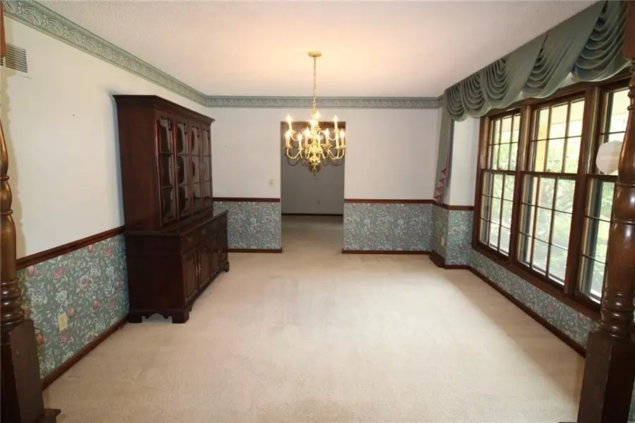 103 NW 59th Place, Gladstone, MO 64118 - #3