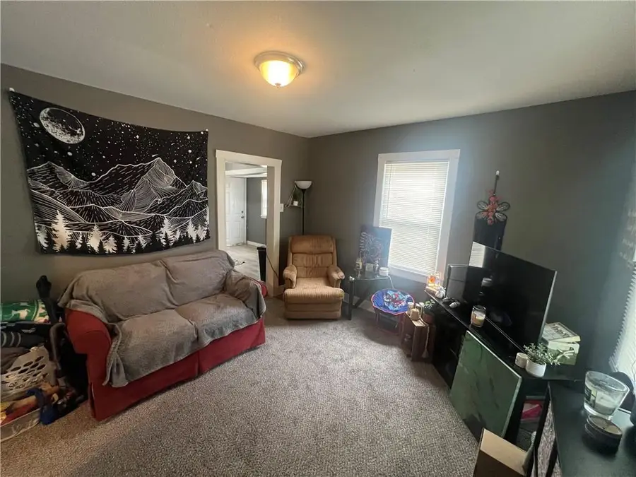 2905 E 61st Street, Kansas City, MO 64130 - #3