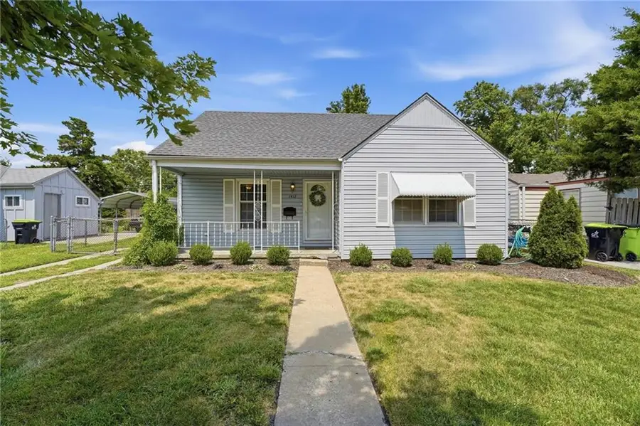 1412 E 23rd Avenue, North Kansas City, MO 64116 - #2