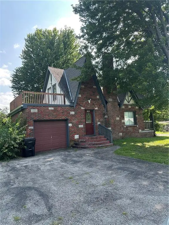 1701 E Mechanic Avenue, Independence, MO 64050